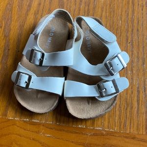 Old navy white sandals 12-18month